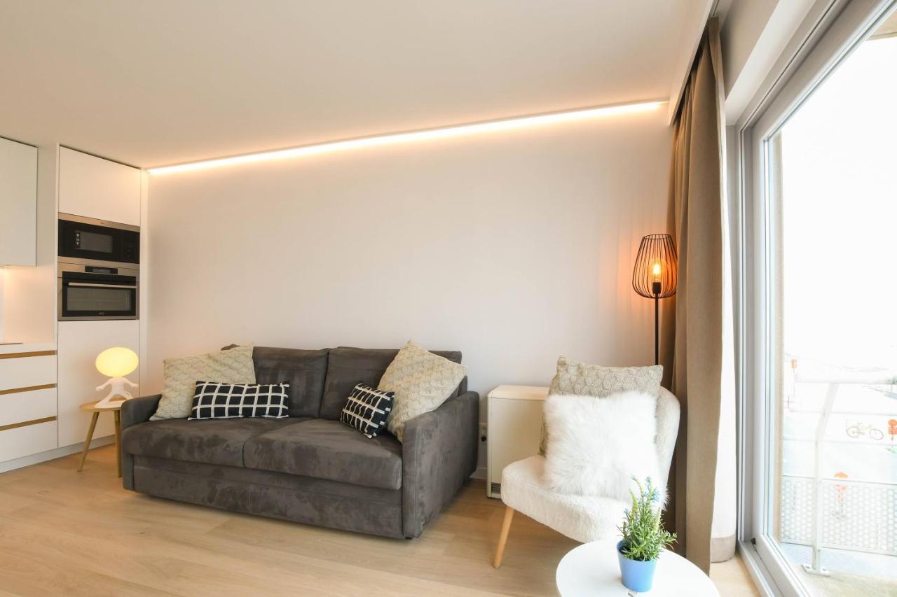 Studio Zwembad Met Frontaal Zeezicht Ostende Exterior foto